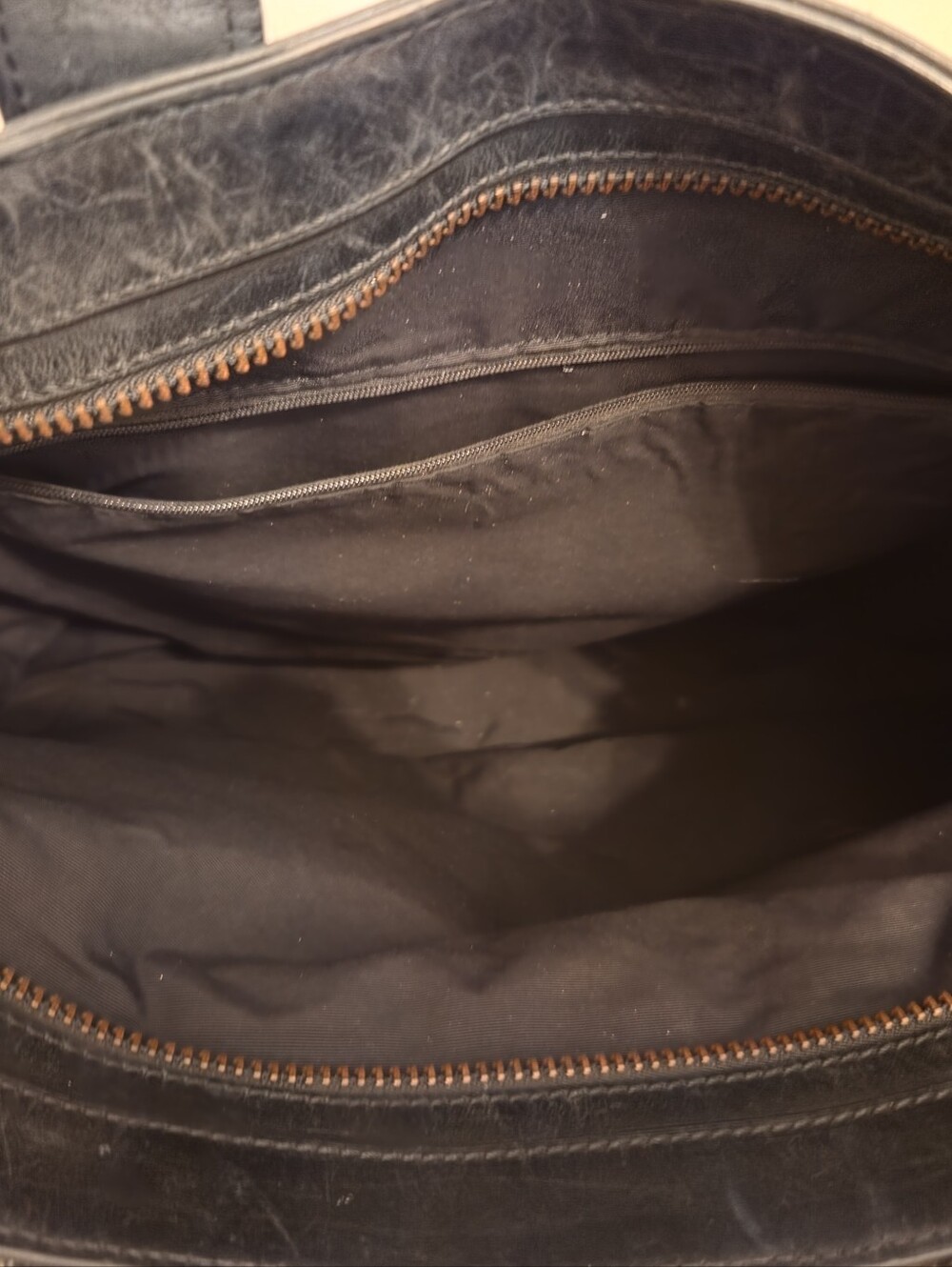 Pendleton Cross Body - Picture 4 of 7